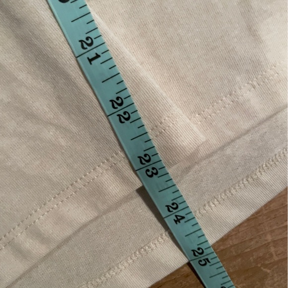 NWT Recycled Threads Embroidered Camo lettered Crop Top Trendy Fall LG - Picture 6 of 6